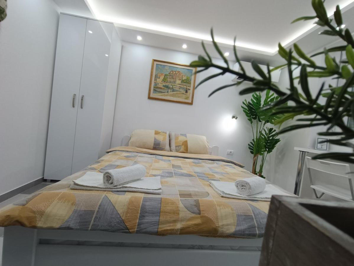 Grey 4 Apartment เบลเกรด ภายนอก รูปภาพ