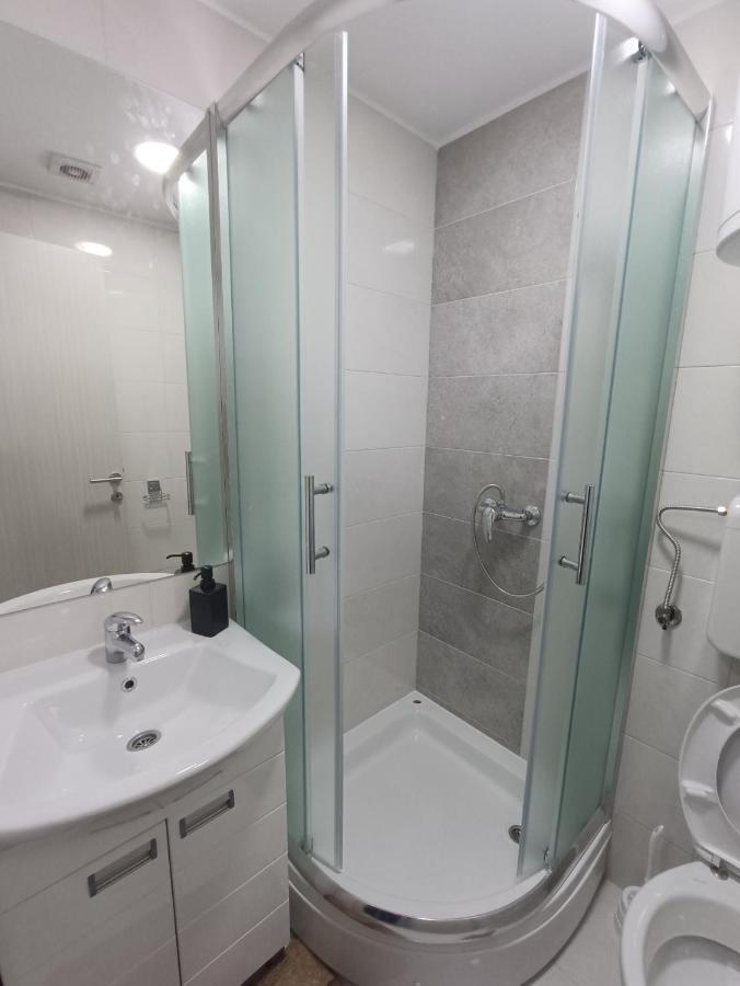 Grey 4 Apartment เบลเกรด ภายนอก รูปภาพ
