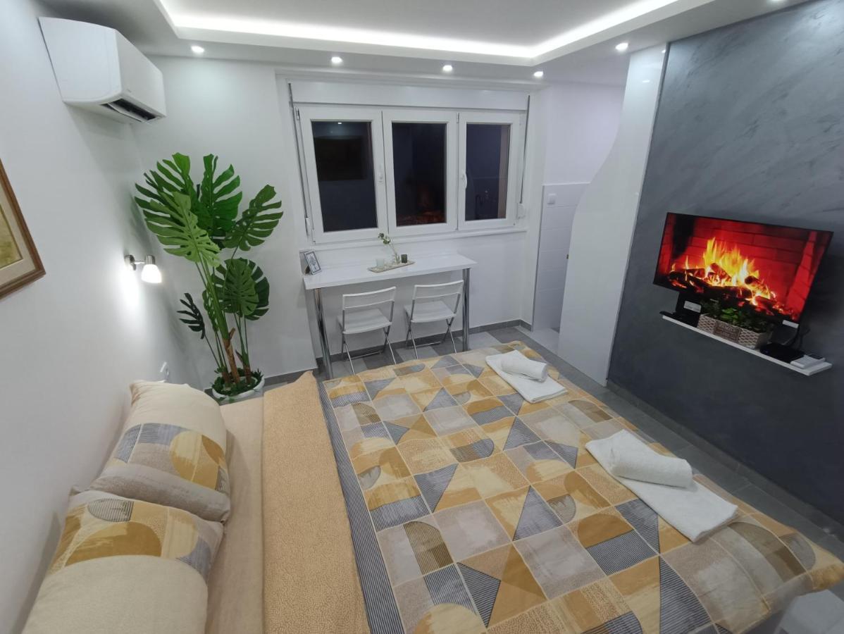 Grey 4 Apartment เบลเกรด ภายนอก รูปภาพ